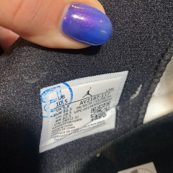 Air Jordan retro 11 low - Picture 4 of 5